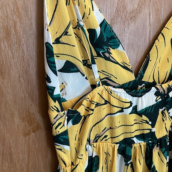 Banana Maxi Dress - Picture 4 of 6